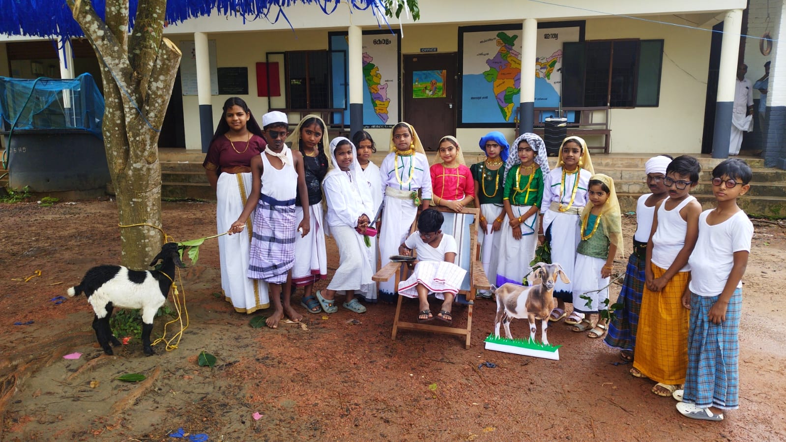 ST. ANTONY`S UPS, POOVATHUR (24266)