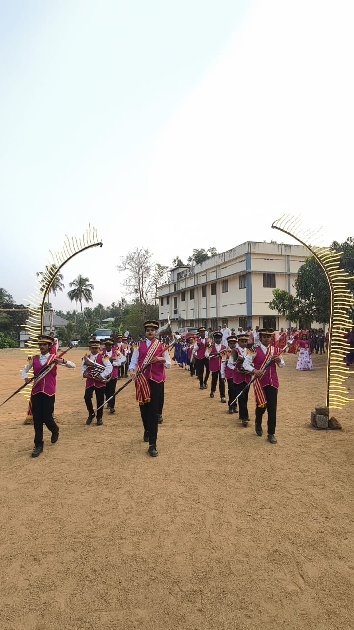 ST.XAVIER`S U P SCHOOL VELUR (24361)