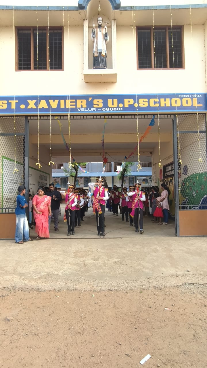 ST.XAVIER`S U P SCHOOL VELUR (24361)