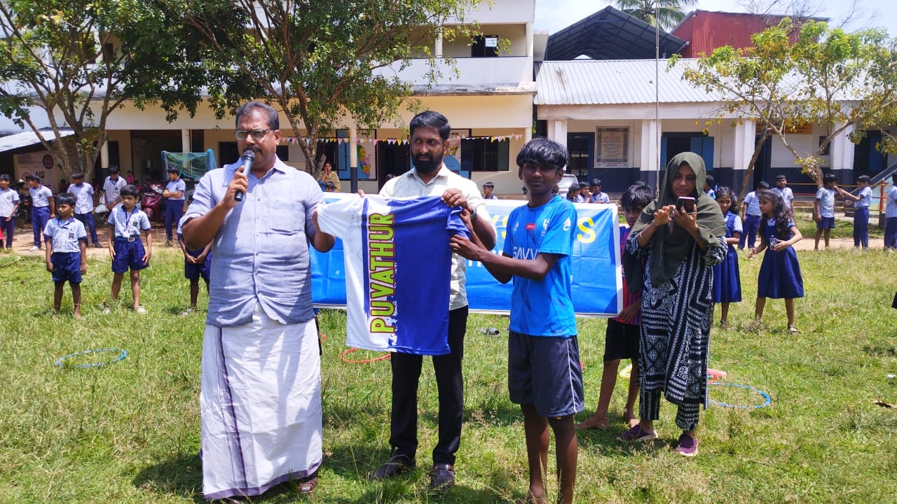 ST. ANTONY`S UPS, POOVATHUR (24266)