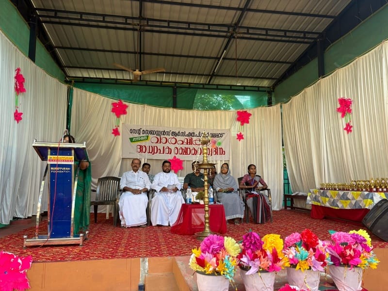 ST. SEBASTIAN`S RCLP SCHOOL VALAPAD  (24537)