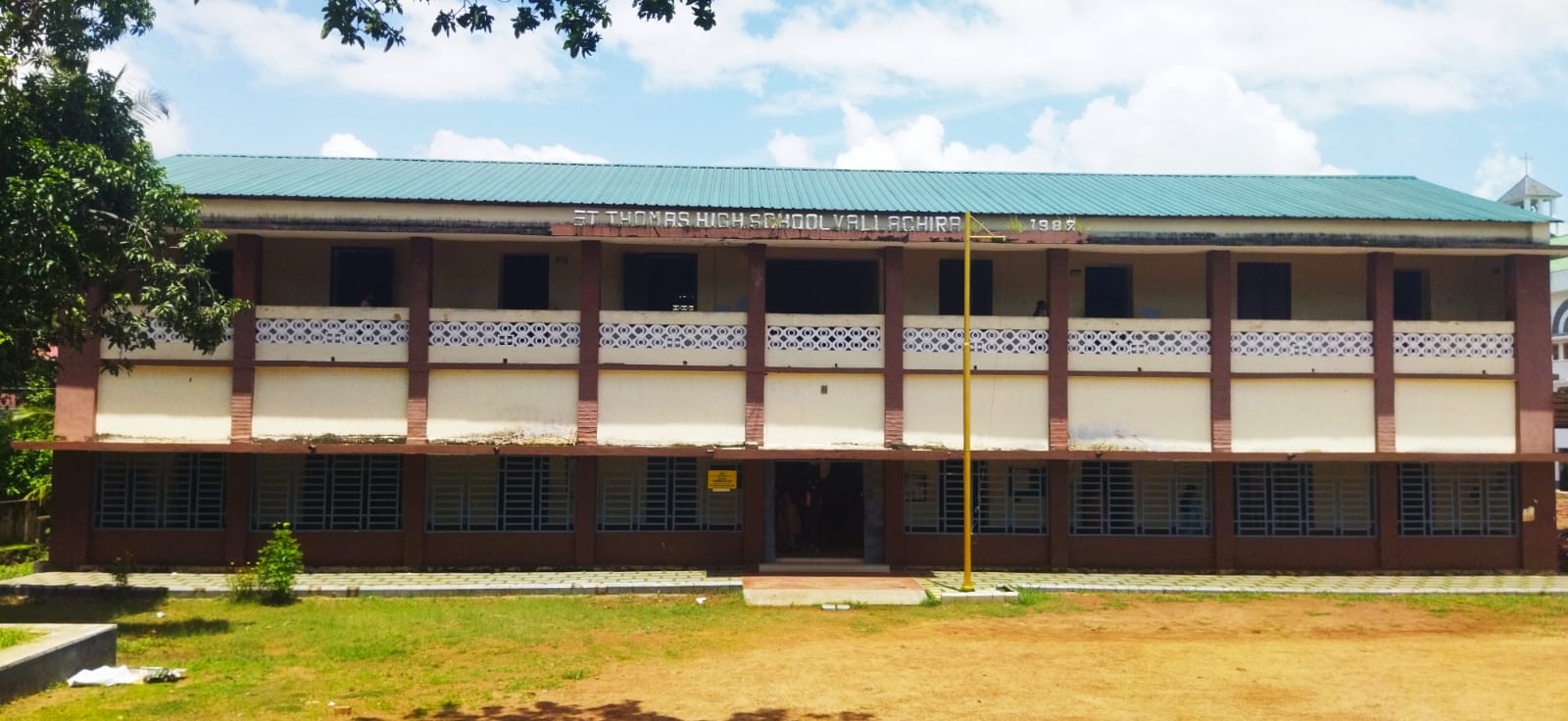 ST.THOMAS HSS (22005)