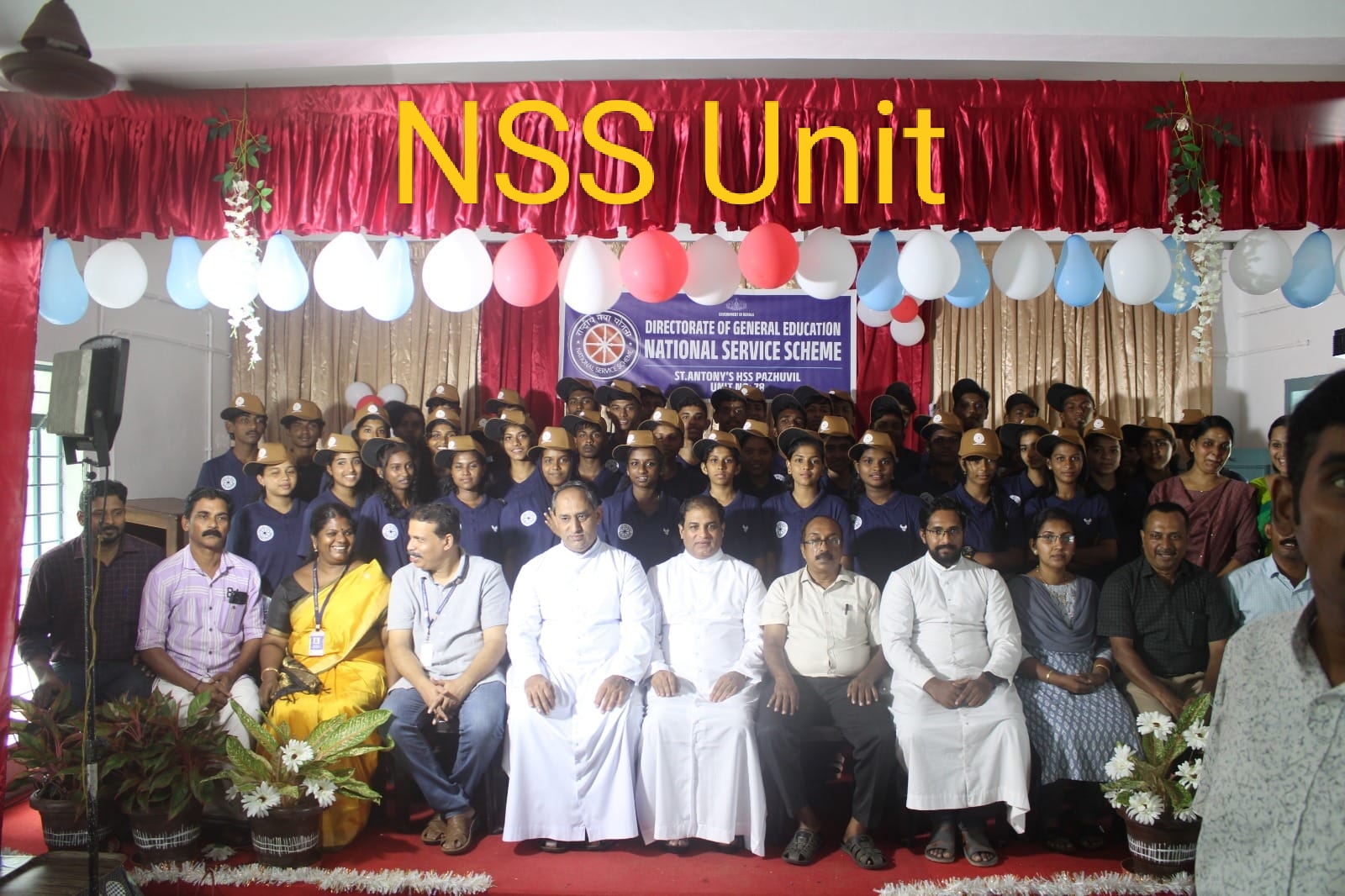 ST. ANTONY`S HSS PAZHUVIL (8222)