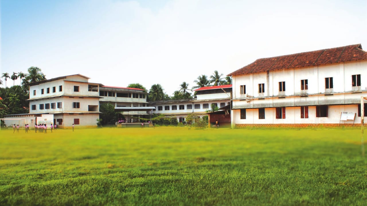 ST. THOMAS HSS ENGANDIYUR (24051)
