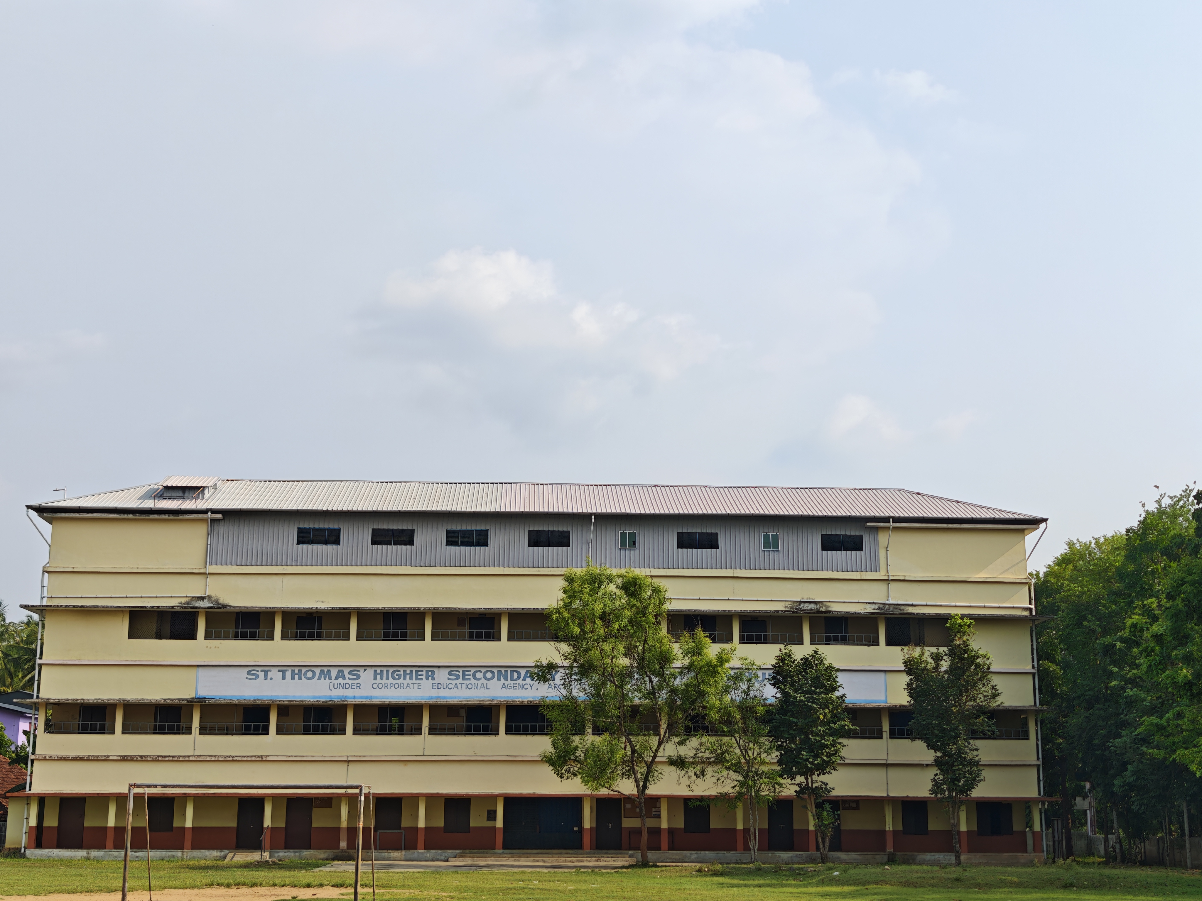 ST.THOMAS HSS (HSS) (8167)