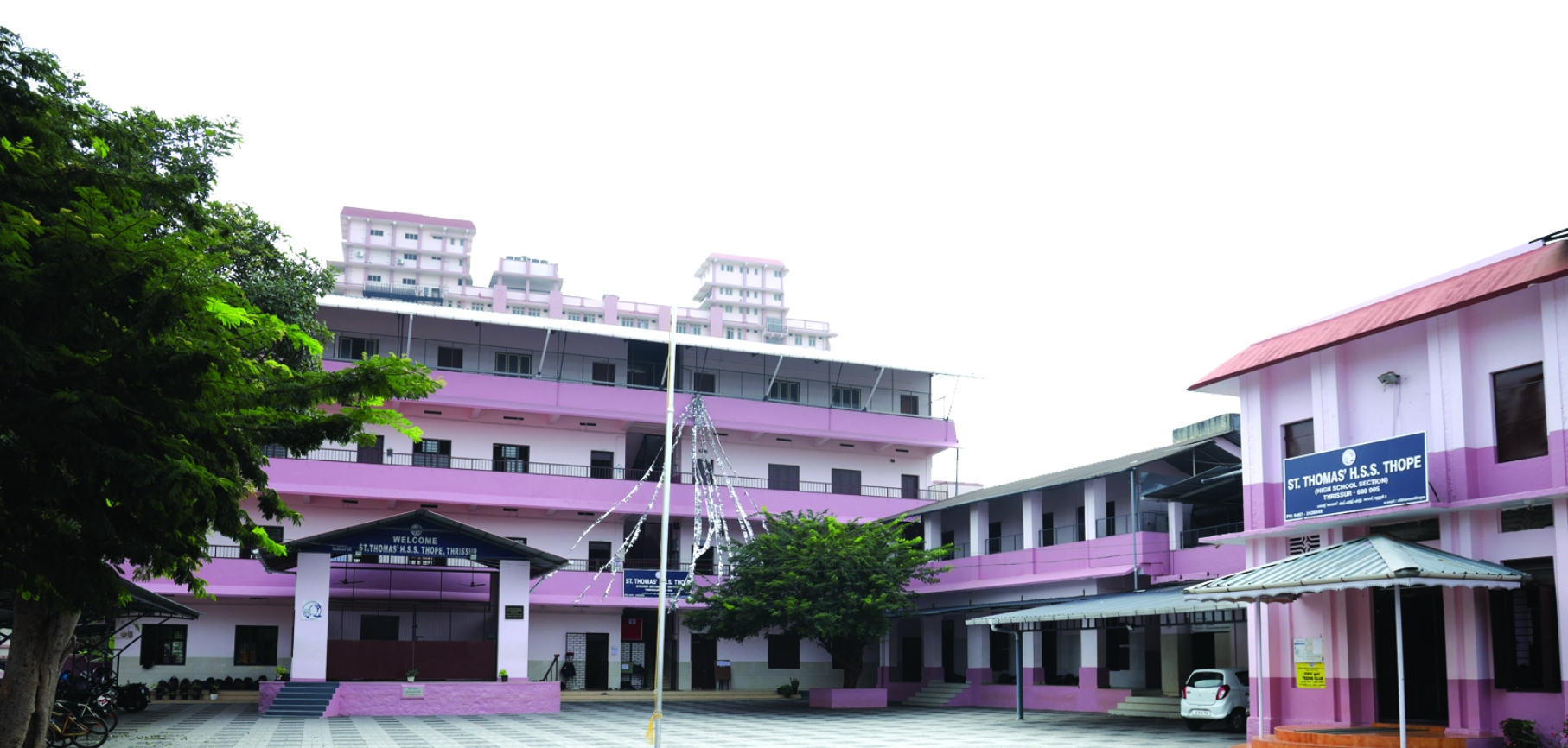 ST. THOMAS` HSS, THOPE, THRISSUR (8077)