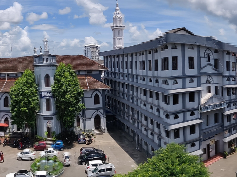 ST.THOMAS` COLLEGE H S S (22050)